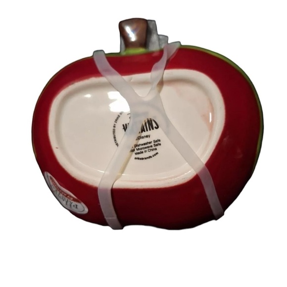 Villains Halloween poison apple messaging cups - Picture 2 of 5